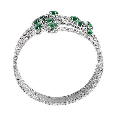Green and White Color Austrian Crystal Bangle Bracelet (7-7.5 In) and Earrings in Silvertone