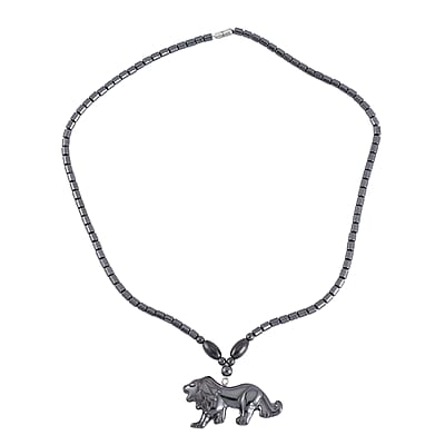 Resin and Hematite Beaded Set of 3 Bull Head Skull, Lion & Arrow Head Pendant Necklace 20-22 Inches in Silvertone 525.00 ctw