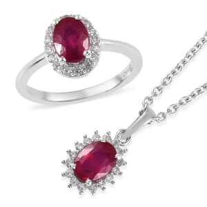 Premium Niassa Ruby and White Zircon Halo Ring Size 5.0 and Pendant Necklace 20 Inches in Platinum Over Sterling Silver 2.90 ctw