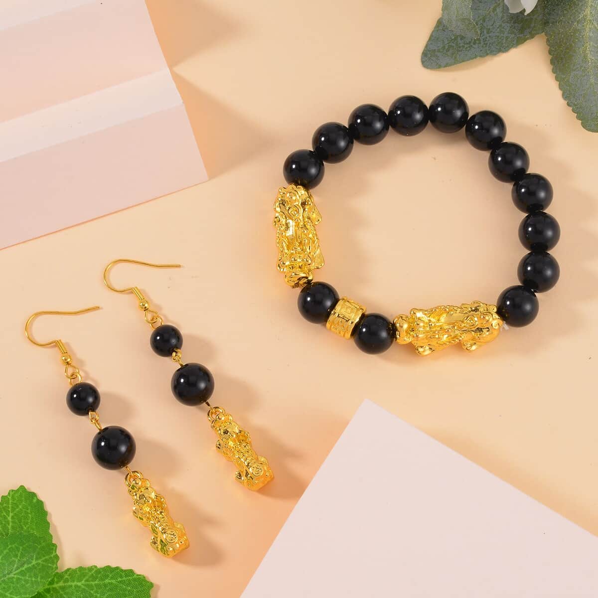 Black Obsidian Pixiu Earrings and Feng Shui Stretch Bracelet in Goldtone 146.00 ctw image number 1