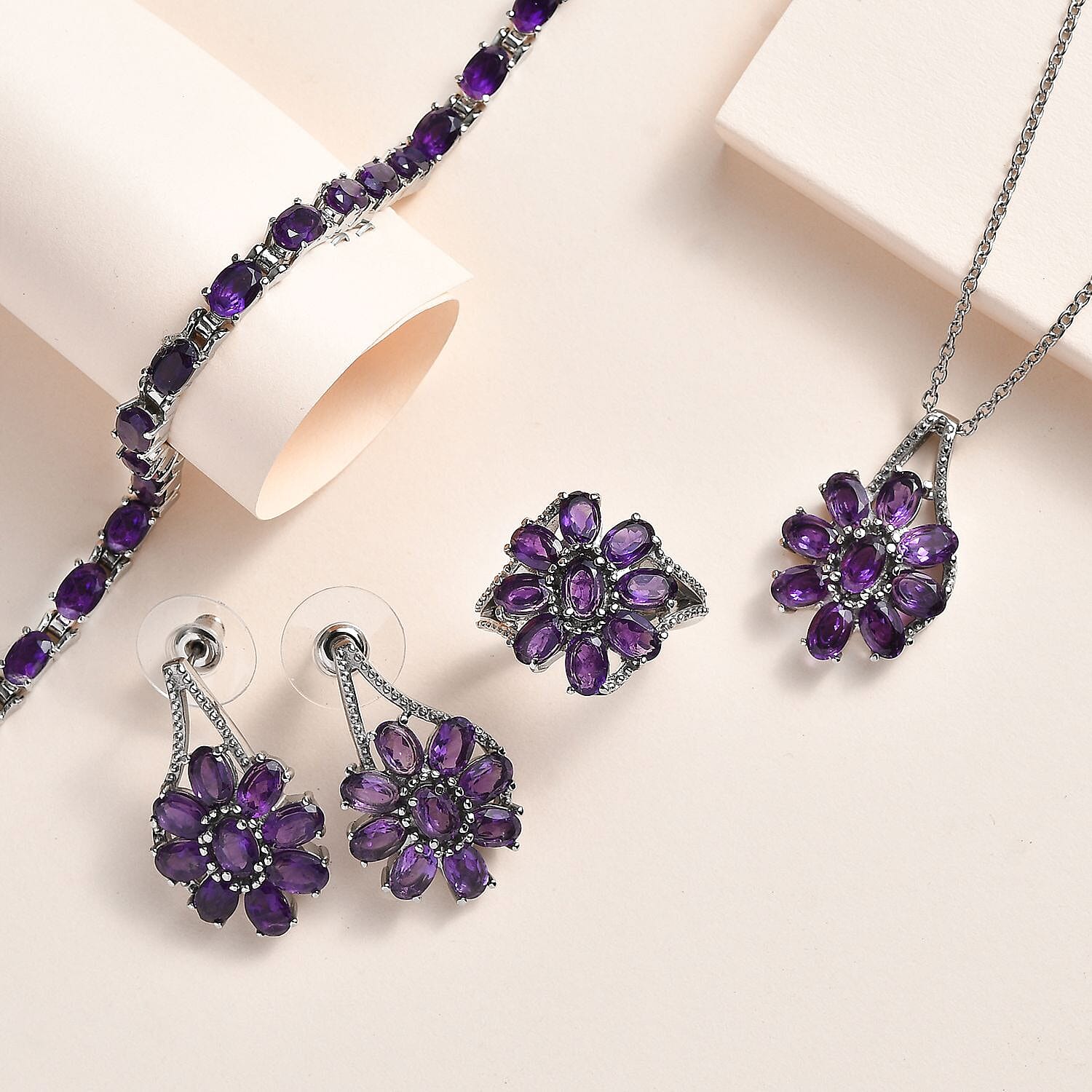 Amethyst / 5 - Product card gallery slide 2 (9431904452863)