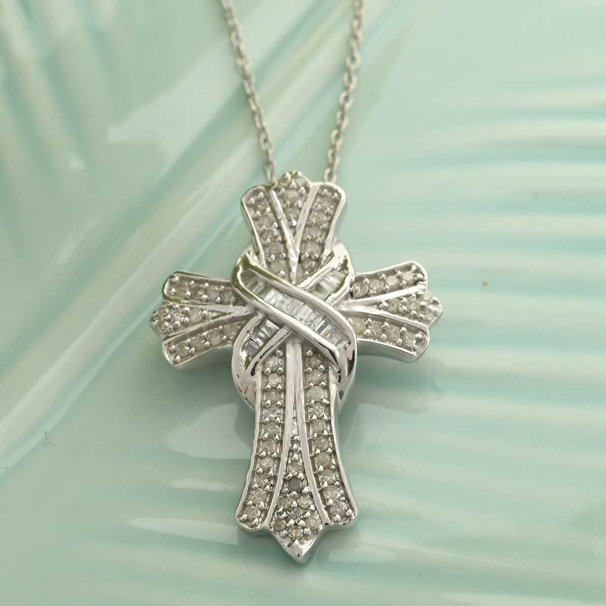 Diamond Cross Pendant Necklace 18-20 Inches in Platinum Over Sterling Silver 0.50 ctw image number 1