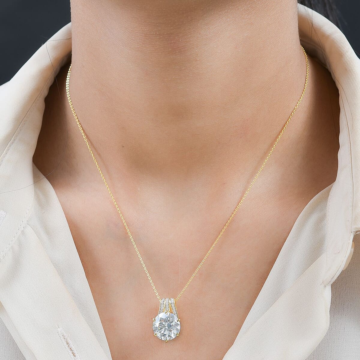 Moissanite and Ouro Fino Rubellite Princess Crown Pendant Necklace 20 Inches in Vermeil Yellow Gold Over Sterling Silver 6.10 ctw image number 2