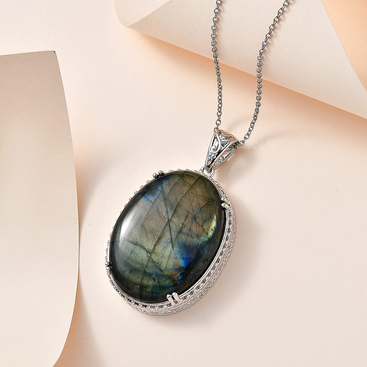 Karis Malagasy Labradorite 35 ctw Pendant in Platinum bond with Stainless Steel Necklace 20 Inches