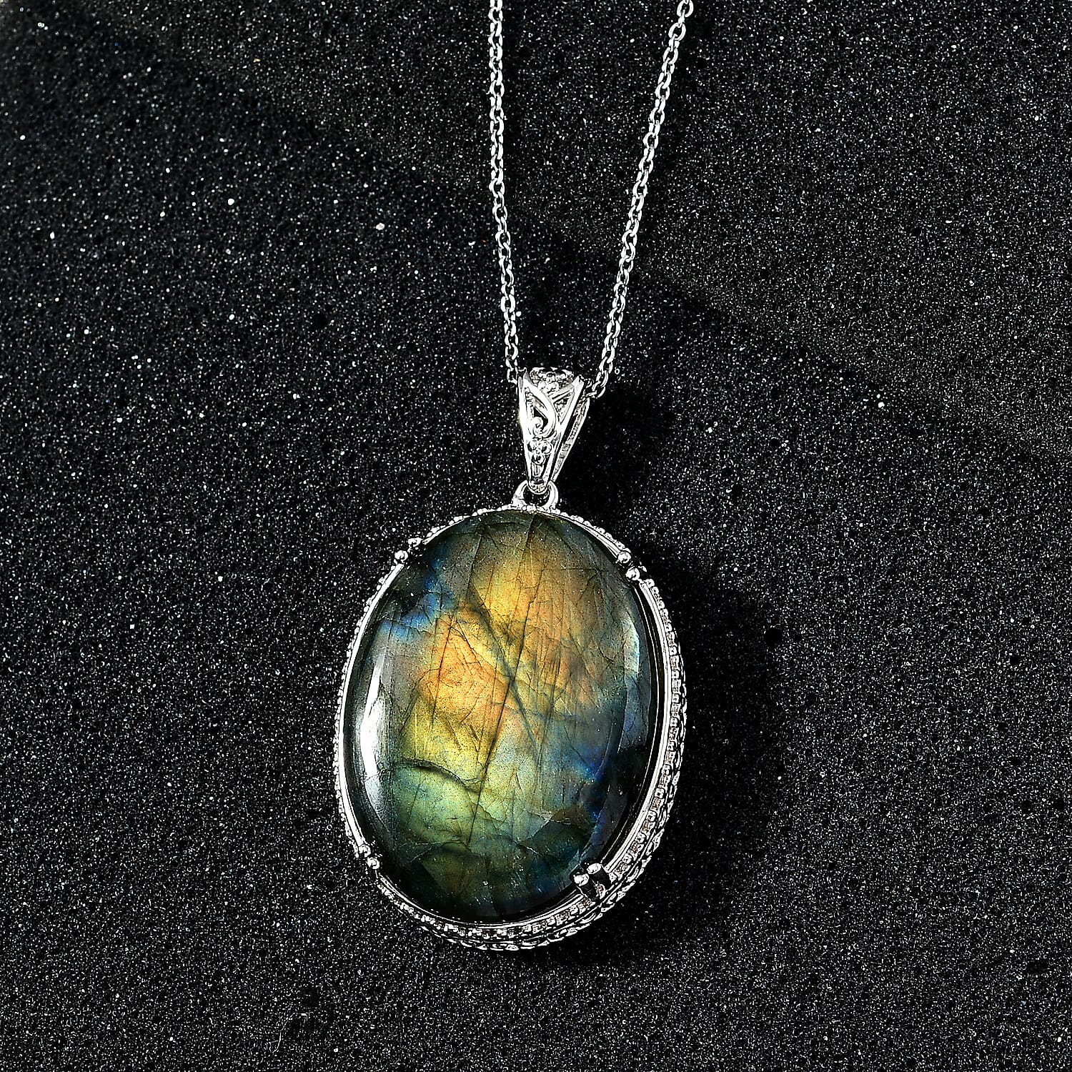 Karis Malagasy Labradorite 35 ctw Pendant in Platinum bond with Stainless Steel Necklace 20 Inches