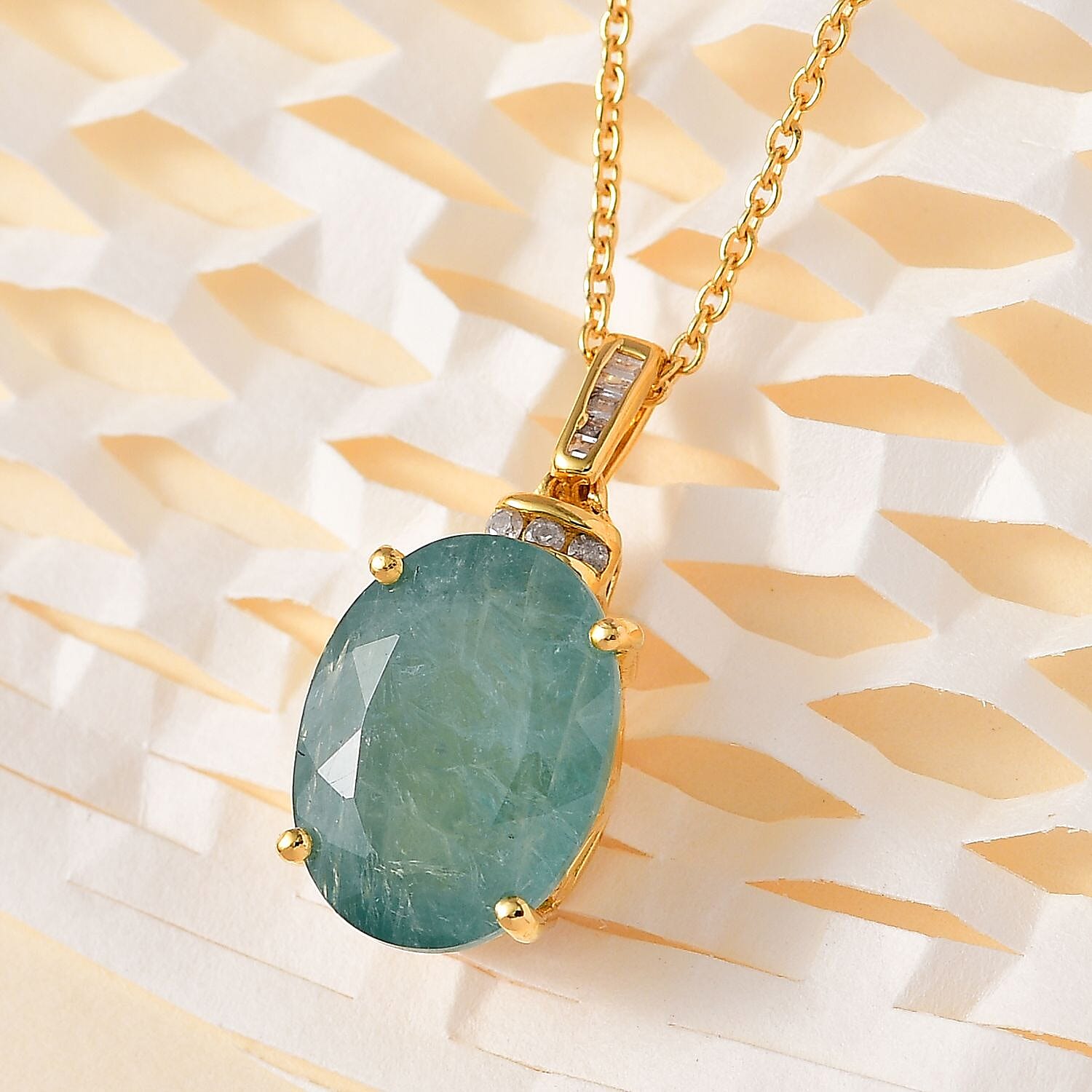 Oval - Product card gallery slide 2 (10145244184859)