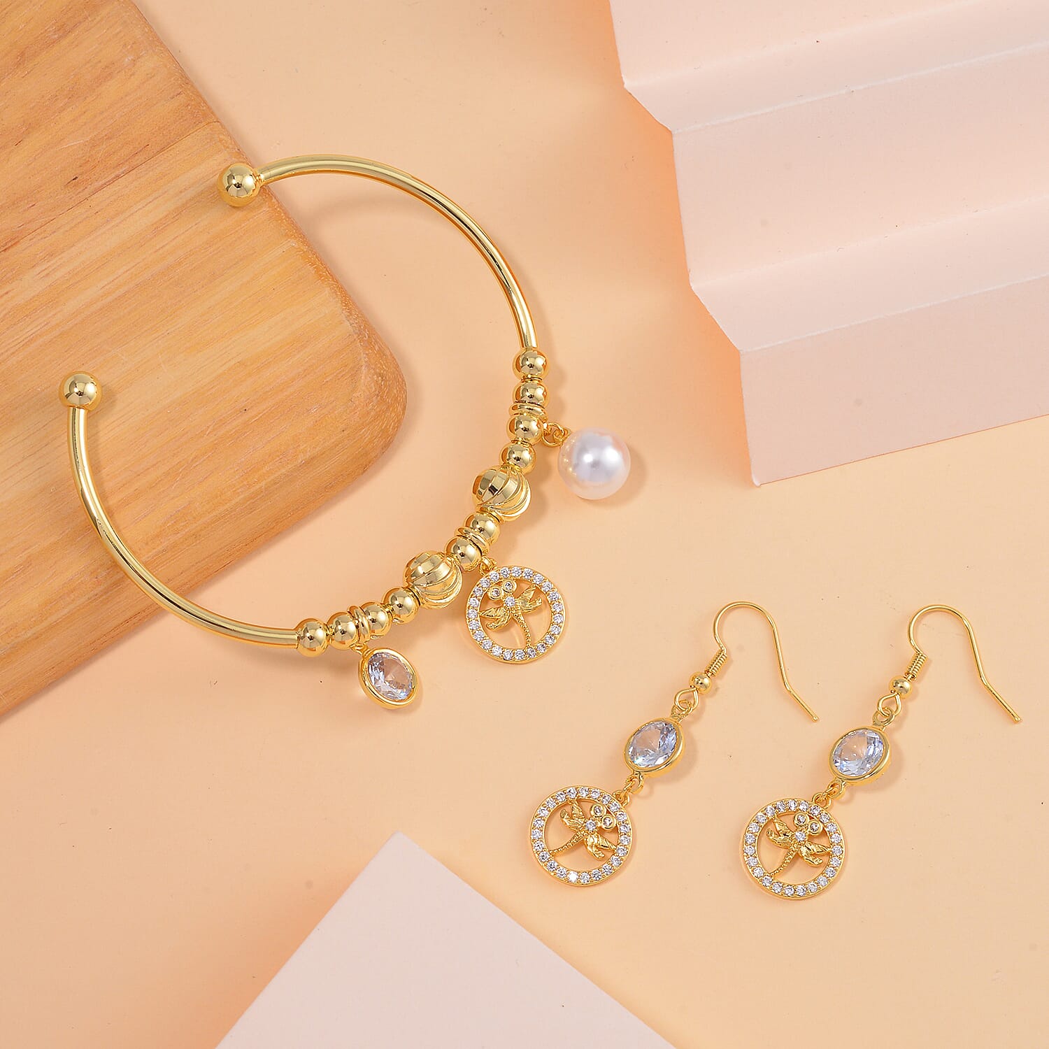 Dragonfly - Product card gallery slide 2 (10145155416347)