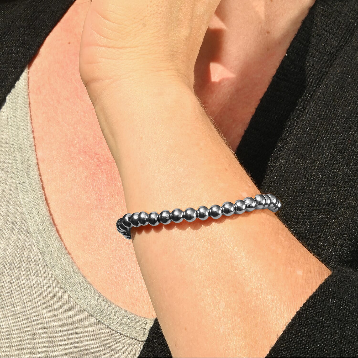 EverTrue Set of 5 Beaded Stretch Bracelet in Stainless Steel, Adjustable Stackable Bracelet Set, Birthday Anniversary Gift