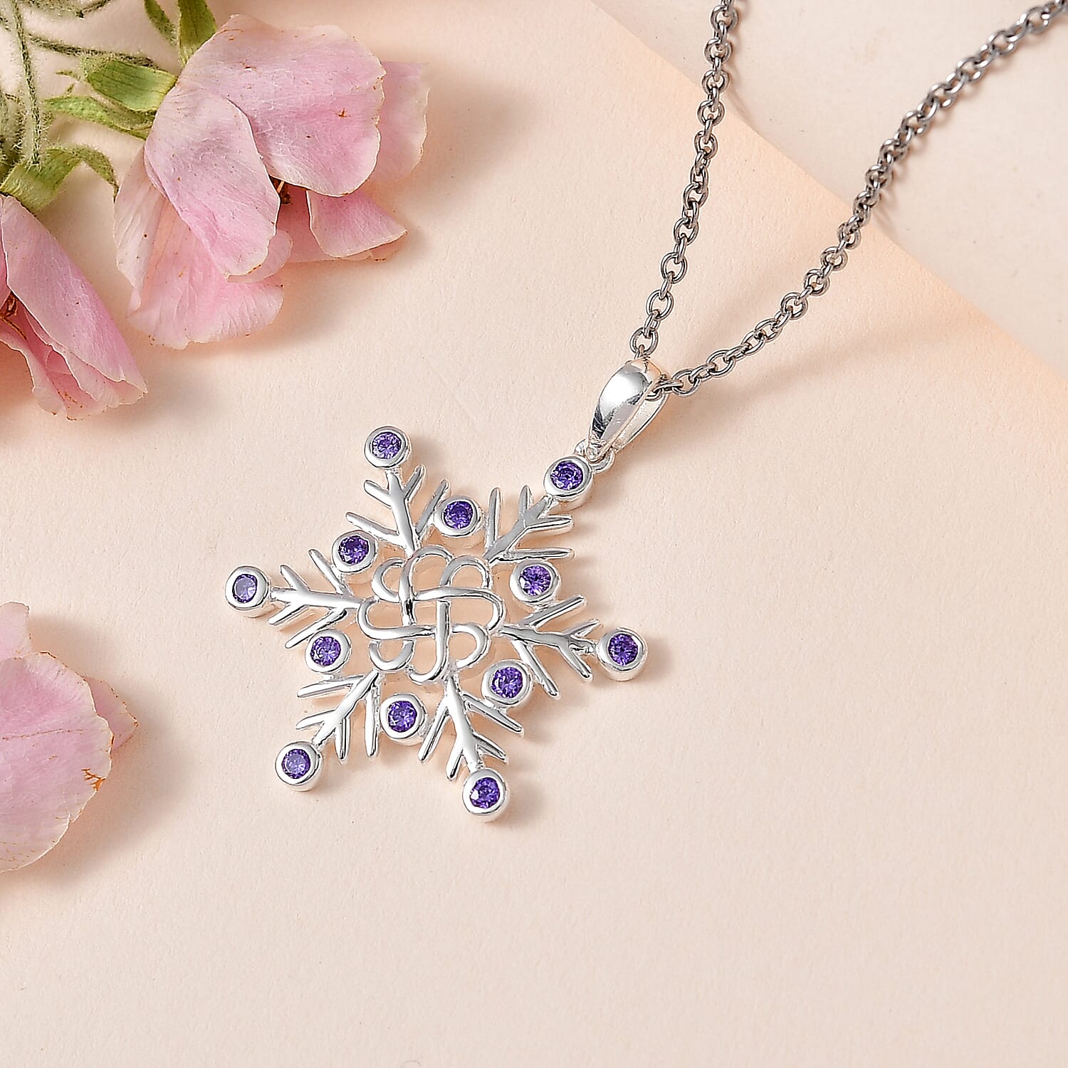 Simulated Blue Diamond - Product card gallery slide 2 (9431935713535)