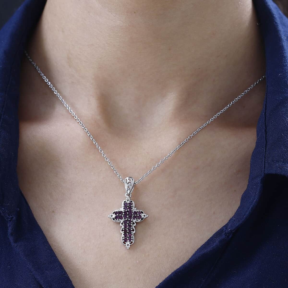 Designer Premium Foilback Amethyst Color Austrian Crystal Cross Pendant in Platinum Over Copper with Stainless Steel Necklace 20 Inches image number 2