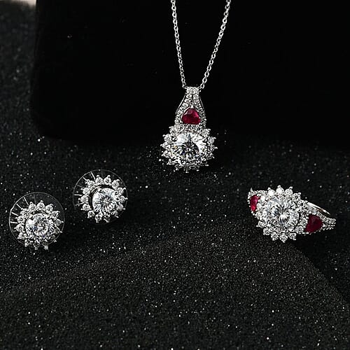 Moissanite & Niassa Ruby / 5 - Product card gallery slide 2 (10176580223289)