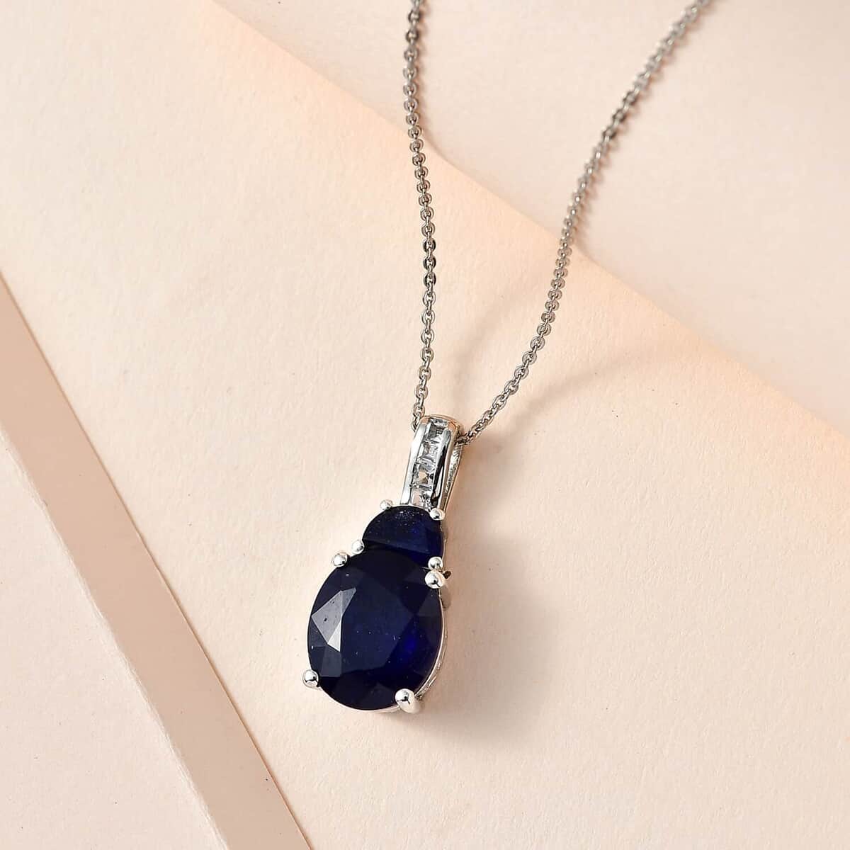 Masoala Sapphire (FF) and White Topaz Pendant Necklace 20 Inches in Platinum Over Sterling Silver 8.40 ctw image number 1