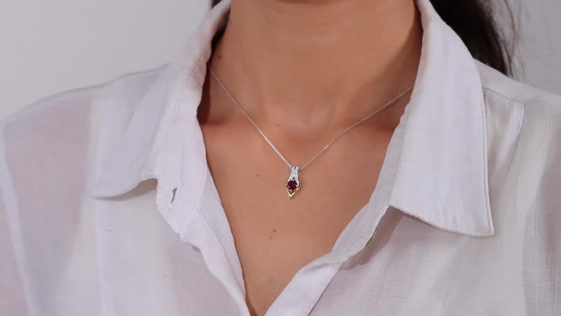 Orissa Rhodolite Garnet and Moissanite Vermeil YG and Pendant Necklace 20 Inches in Platinum Over Sterling Silver 0.85 ctw