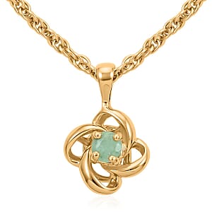 Simulated Emerald 1.35 ctw Stud Earrings and Pendant Necklace in Goldtone 18 Inches