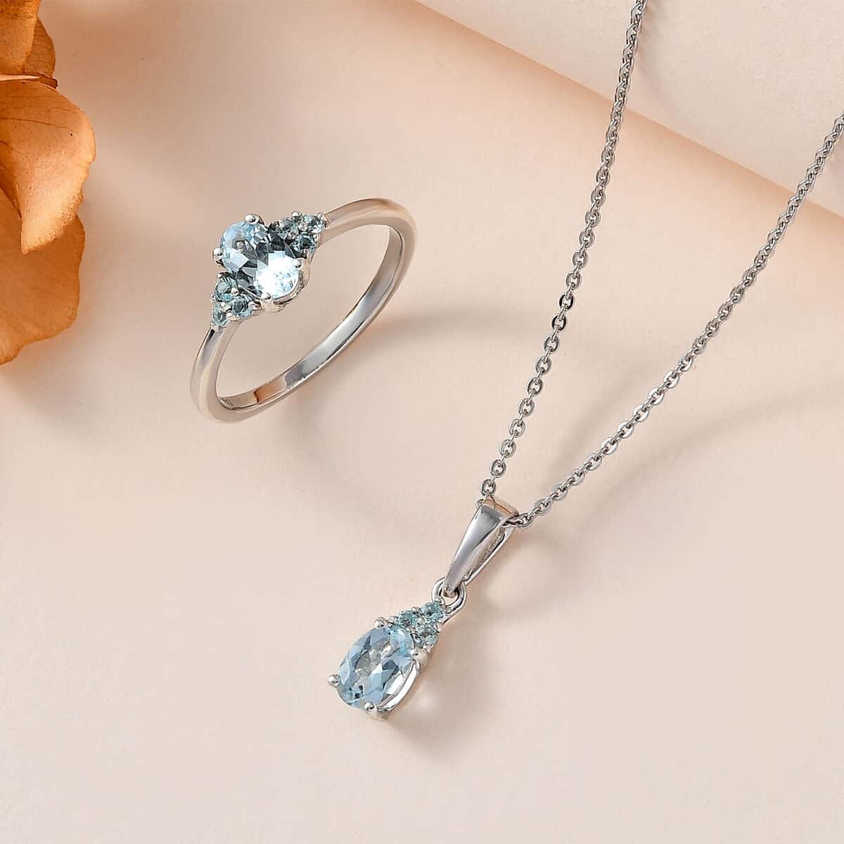 Premium Mangoro Aquamarine and Betroka Blue Apatite Ring (Size 5.0) and Pendant Necklace 20 Inches in Platinum Over Sterling Silver 1.00 ctw image number 1
