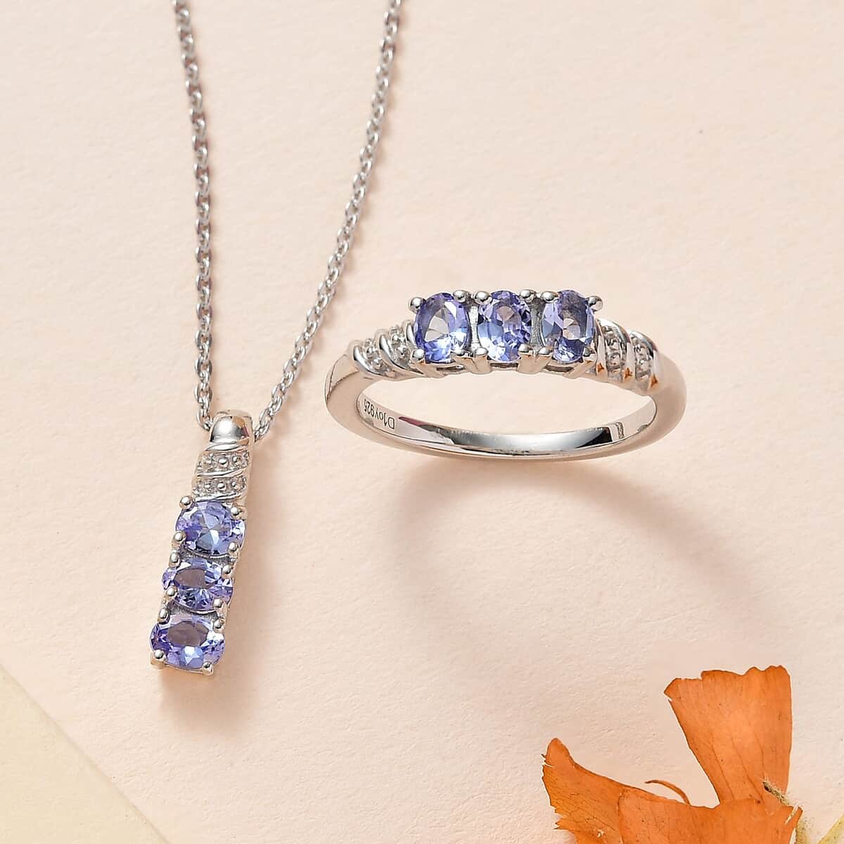Tanzanite 3 Stone Ring (Size 5.0) and Pendant Necklace 20 Inches in Platinum Over Sterling Silver 1.00 ctw image number 1