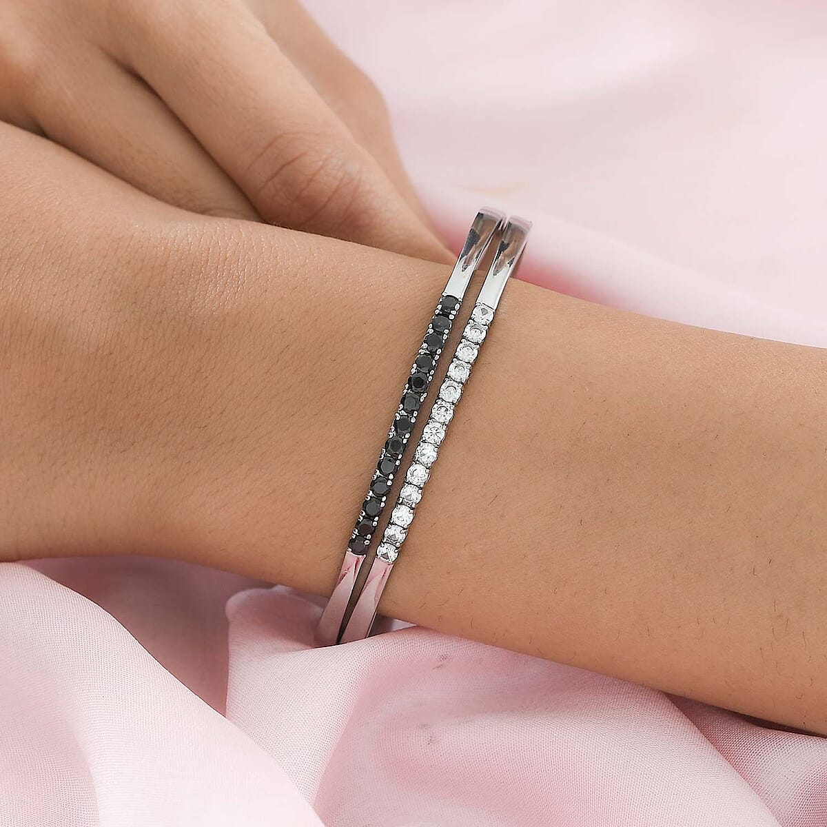 Set of 2 Thai Black Spinel and White Zircon Bangle Bracelet in Stainless Steel (7.25 In) 3.85 ctw image number 2