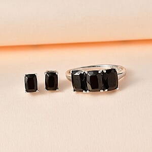 D'Joy Elite Shungite 2.40 ctw 3 Stone Ring (Size 10.0) and Solitaire Stud Earrings in Platinum Over Sterling Silver