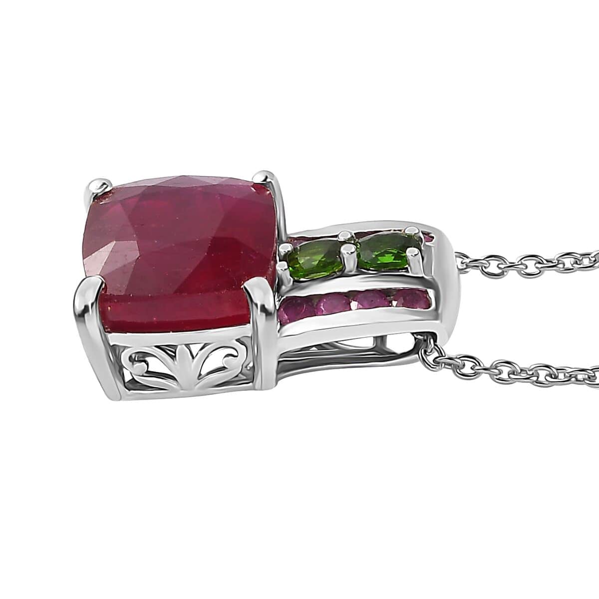 Niassa Ruby (FF) and Chrome Diopside Pendant Necklace 20 Inches in Platinum Over Sterling Silver 11.25 ctw image number 3