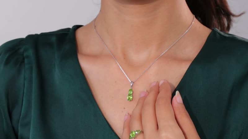 Peridot 3 Stone Ring Size 5 and Pendant Necklace 20 Inches in Platinum Over Sterling Silver (Del. in 10-12 Days) 5.00 ctw