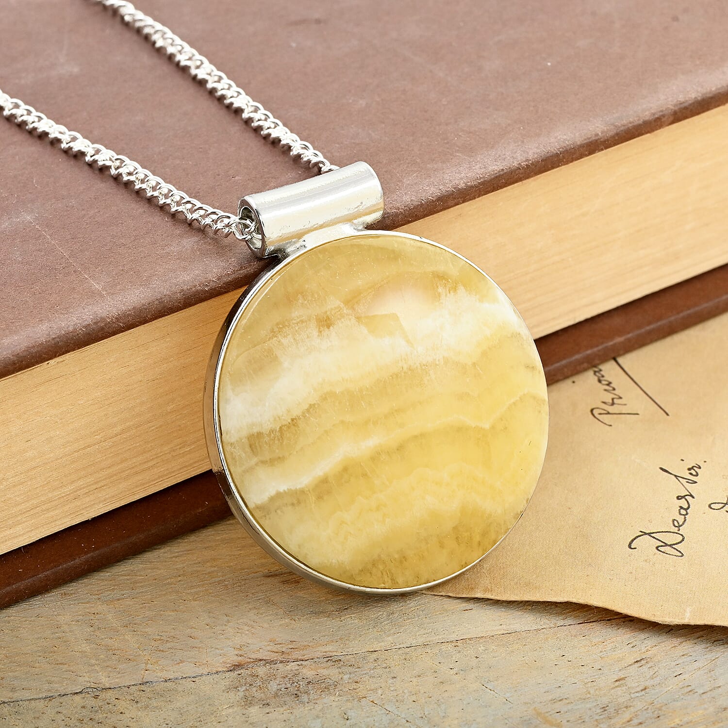 Aragonite Pendant Necklace 18 Inches in Silvertone 9.90 ctw