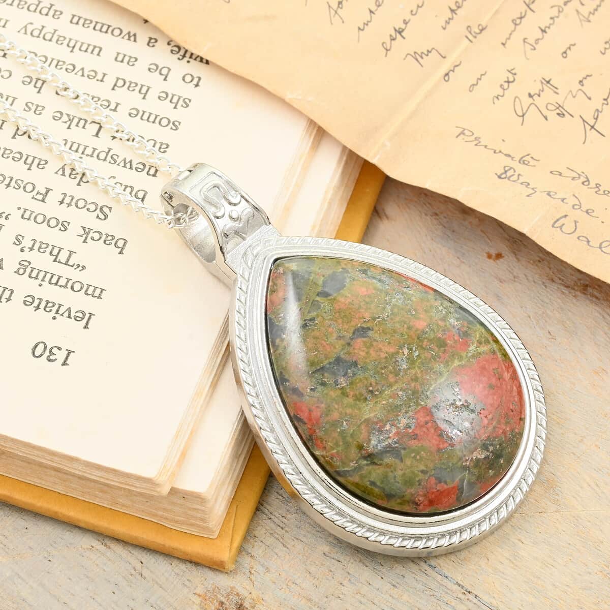 Unakite Magnetic Pendant Necklace 18 Inches in Silvertone 21.30 ctw image number 1