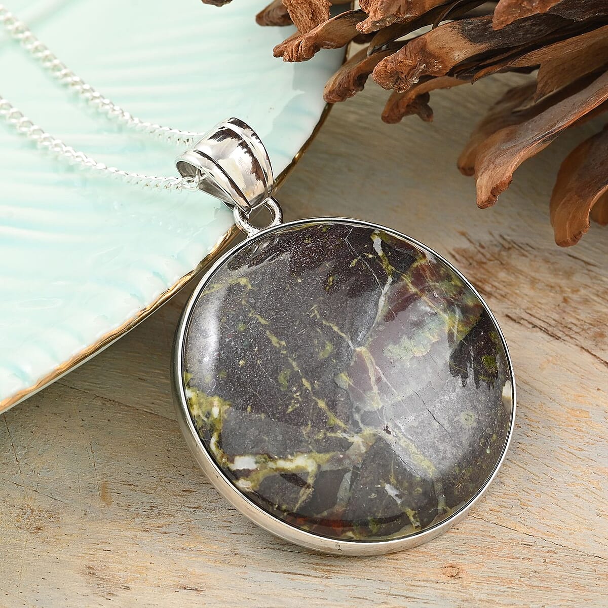 Dragon Blood Jasper Round Pendant Necklace 18 Inches in Silvertone 14.30 ctw image number 1