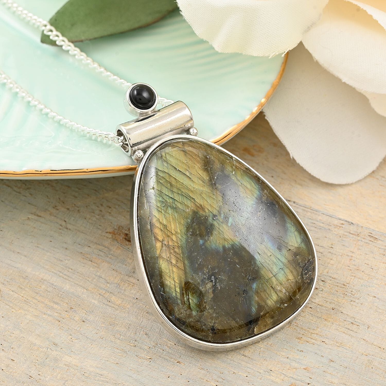 Labradorite and Obsidian Pendant Necklace 18 Inches in Silvertone 13.60 ctw