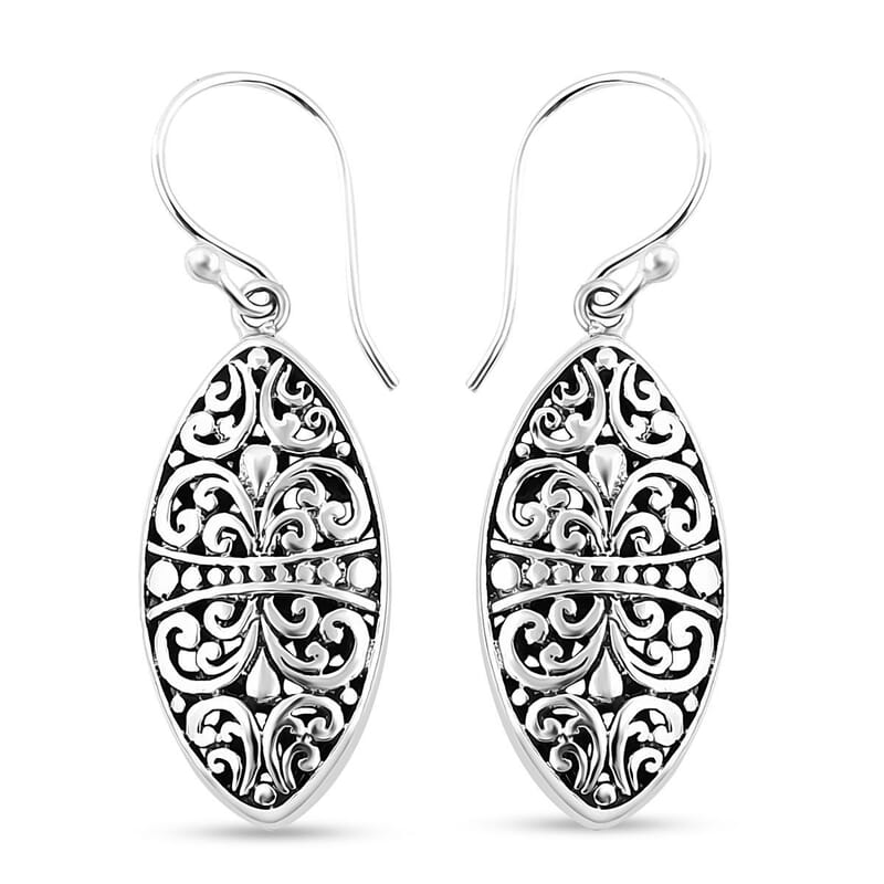 Bali Legacy Filigree Earrings and Pendant without Chain in Sterling Silver 8 Grams
