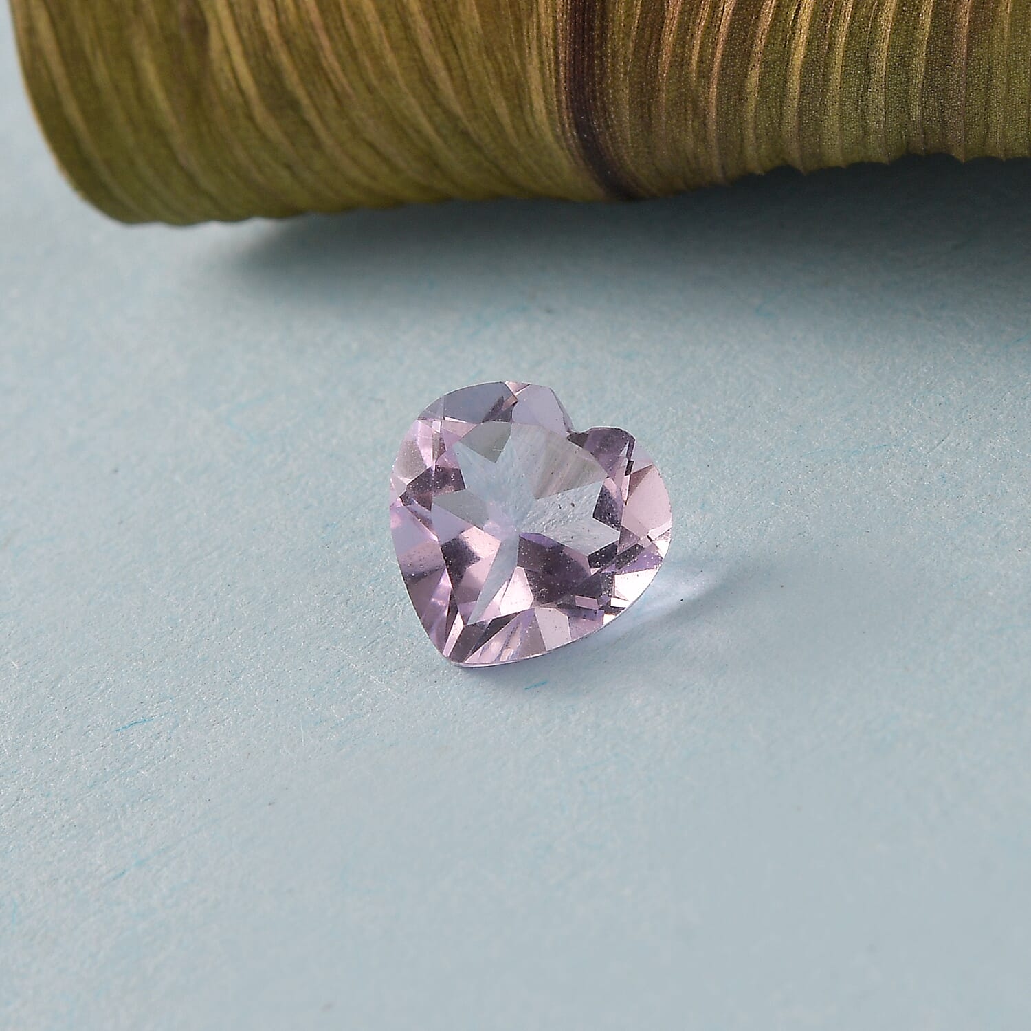Rose De France Amethyst Set of 3 (Hrt 7 mm) 3.17 ctw Loose Gemstone