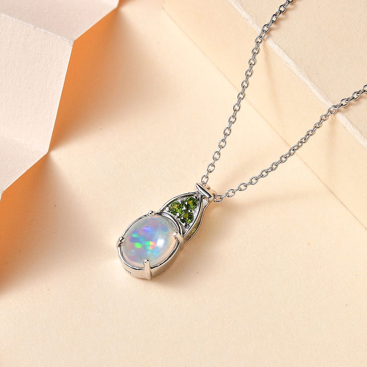 Premium Ethiopian Welo Opal and Chrome Diopside Pendant Necklace 20 Inches in Platinum Over Sterling Silver 1.30 ctw image number 1