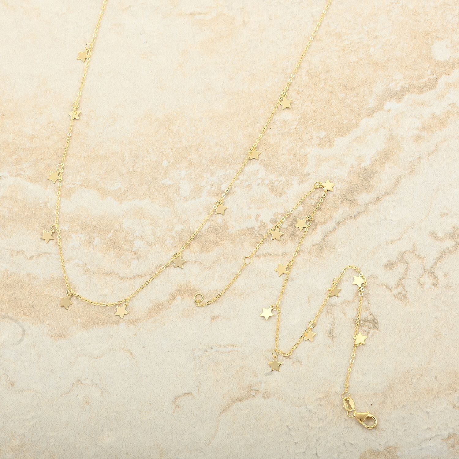 Italian Star Bracelet (7.00-8.00In) and Necklace 18-20 Inches in 10K Yellow Gold 1.80 Grams