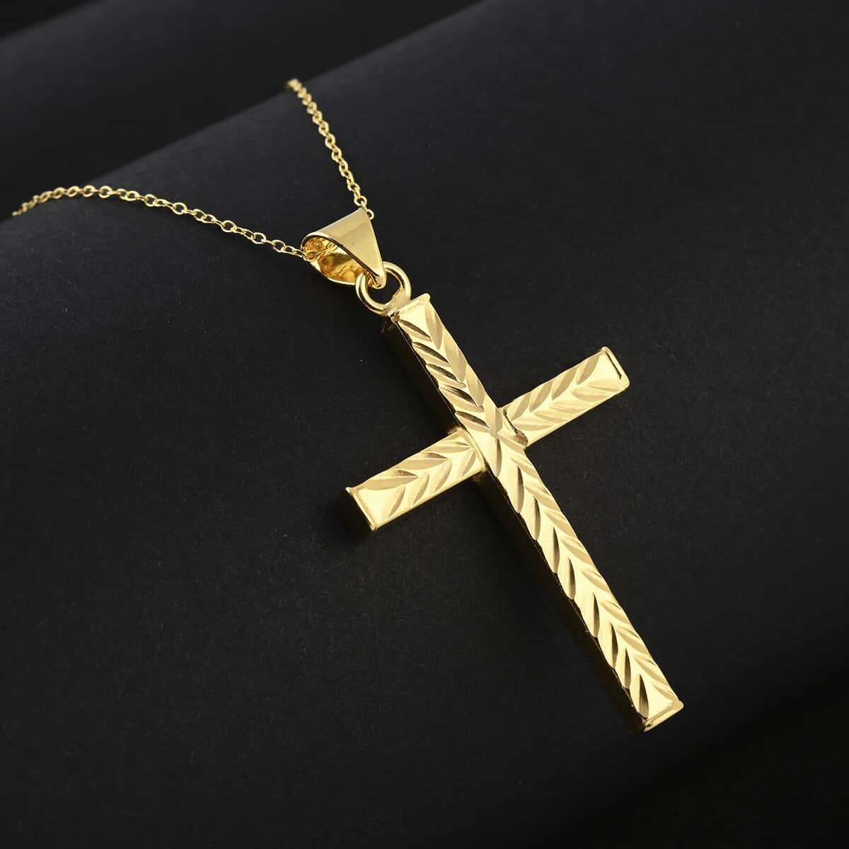 14K Yellow Gold Over Sterling Silver Diamond-Cut Cross Pendant Necklace 18 Inches 2.70 Grams image number 1