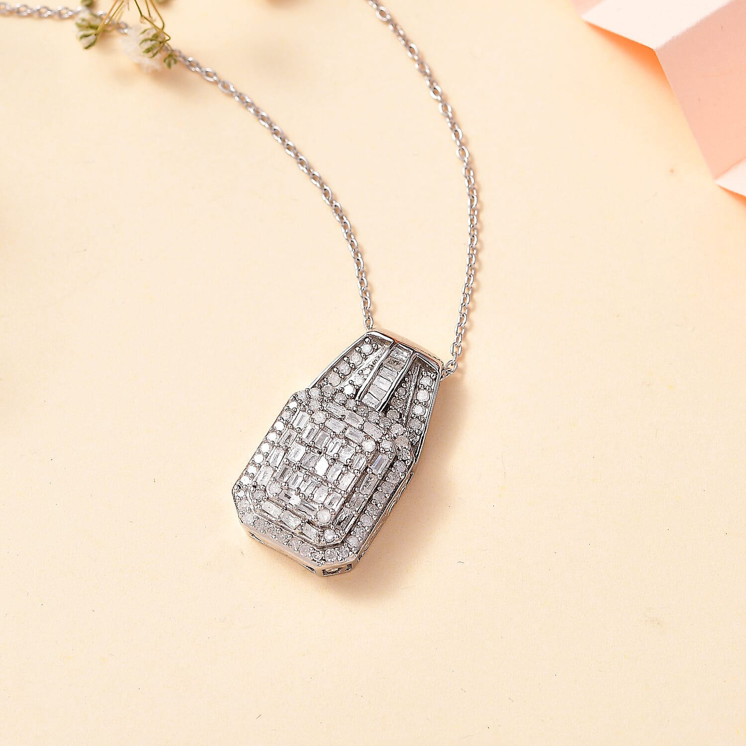 Diamond - Product card gallery slide 2 (9432176820479)