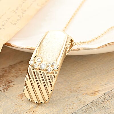 Clarte Kaleidoscope Collection Moissanite Pendant Necklace 18 Inches in Vermeil Yellow Gold Over Sterling Silver 0.20 ctw
