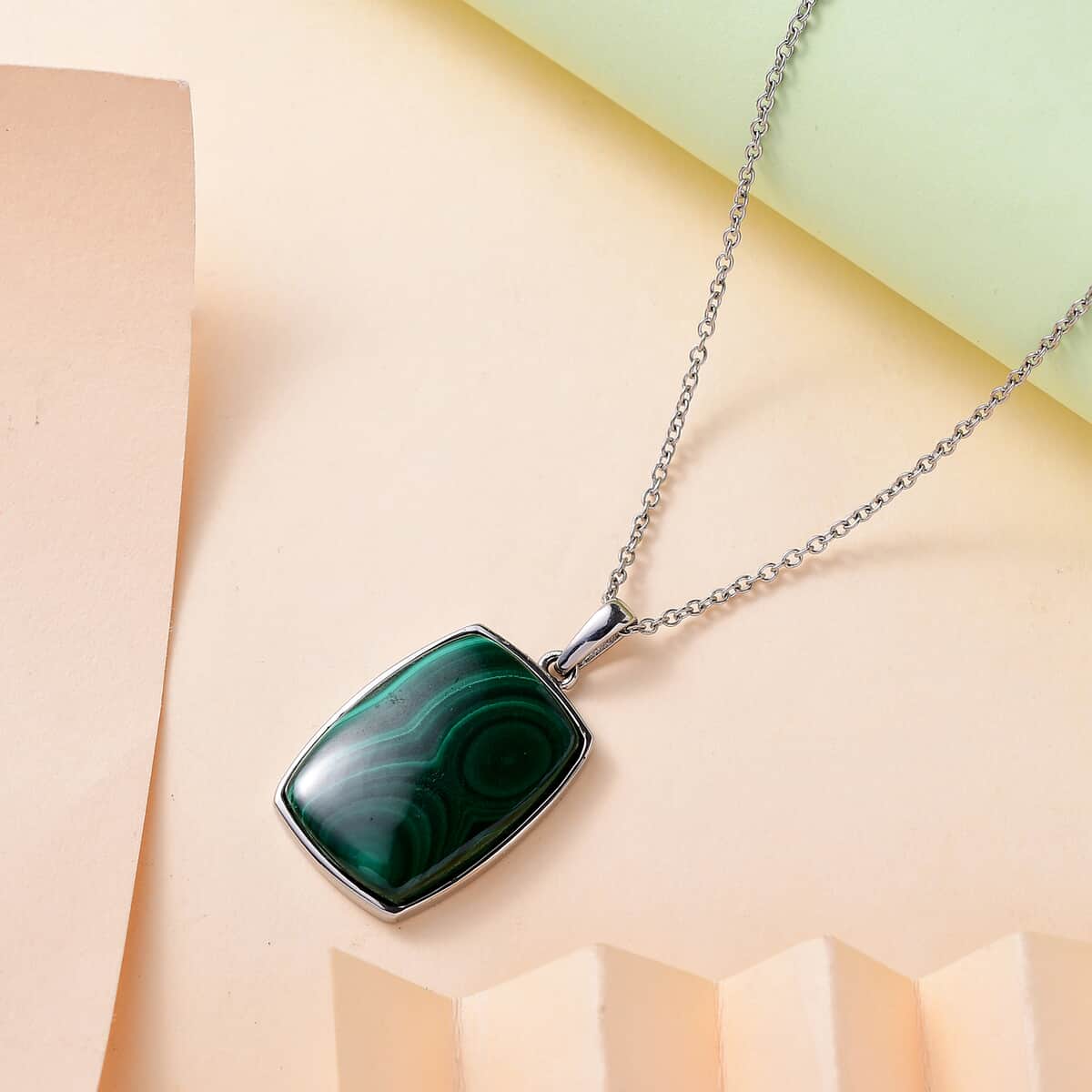 African Malachite 30.40 ctw Pendant Necklace in Stainless Steel 20 Inches image number 1