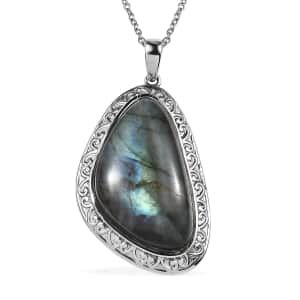 Malagasy Labradorite 30.00 ctw Pendant Necklace in Stainless Steel 20 Inches