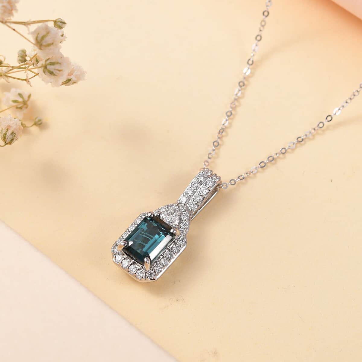 Certified & Appraised Rhapsody 950 Platinum AAAA Monte Belo Indicolite and E-F VS Diamond Pendant Necklace 18 Inches 4.60 Grams 2.31 ctw image number 1