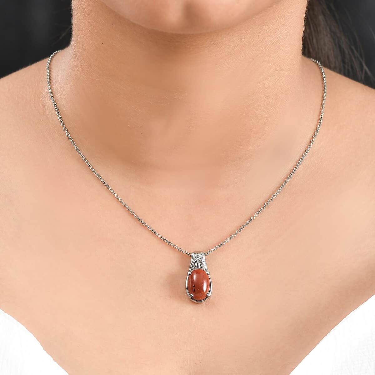 Red Jade (D) 7.25 ctw Pendant Necklace 20 Inches in Stainless Steel  image number 2