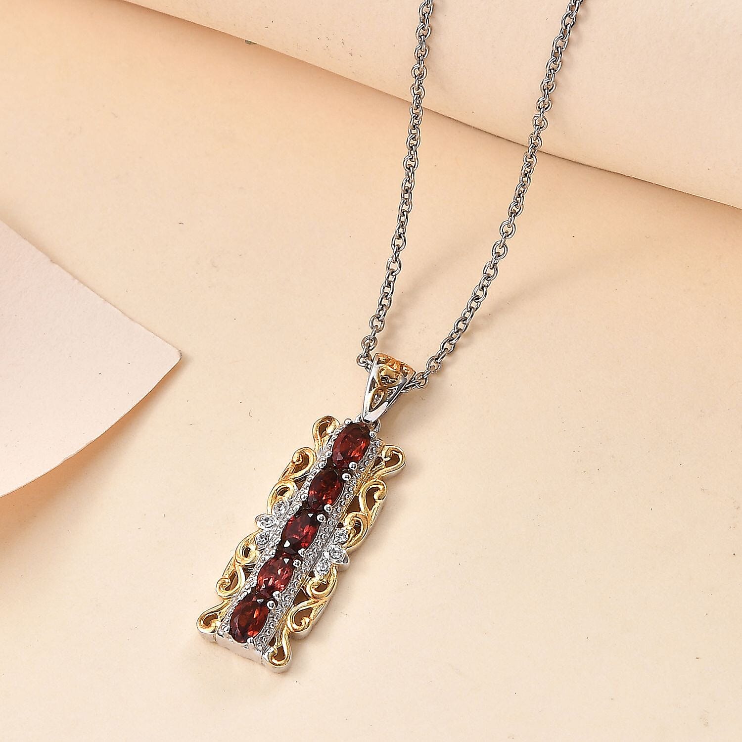 Mozambique Garnet Necklace
