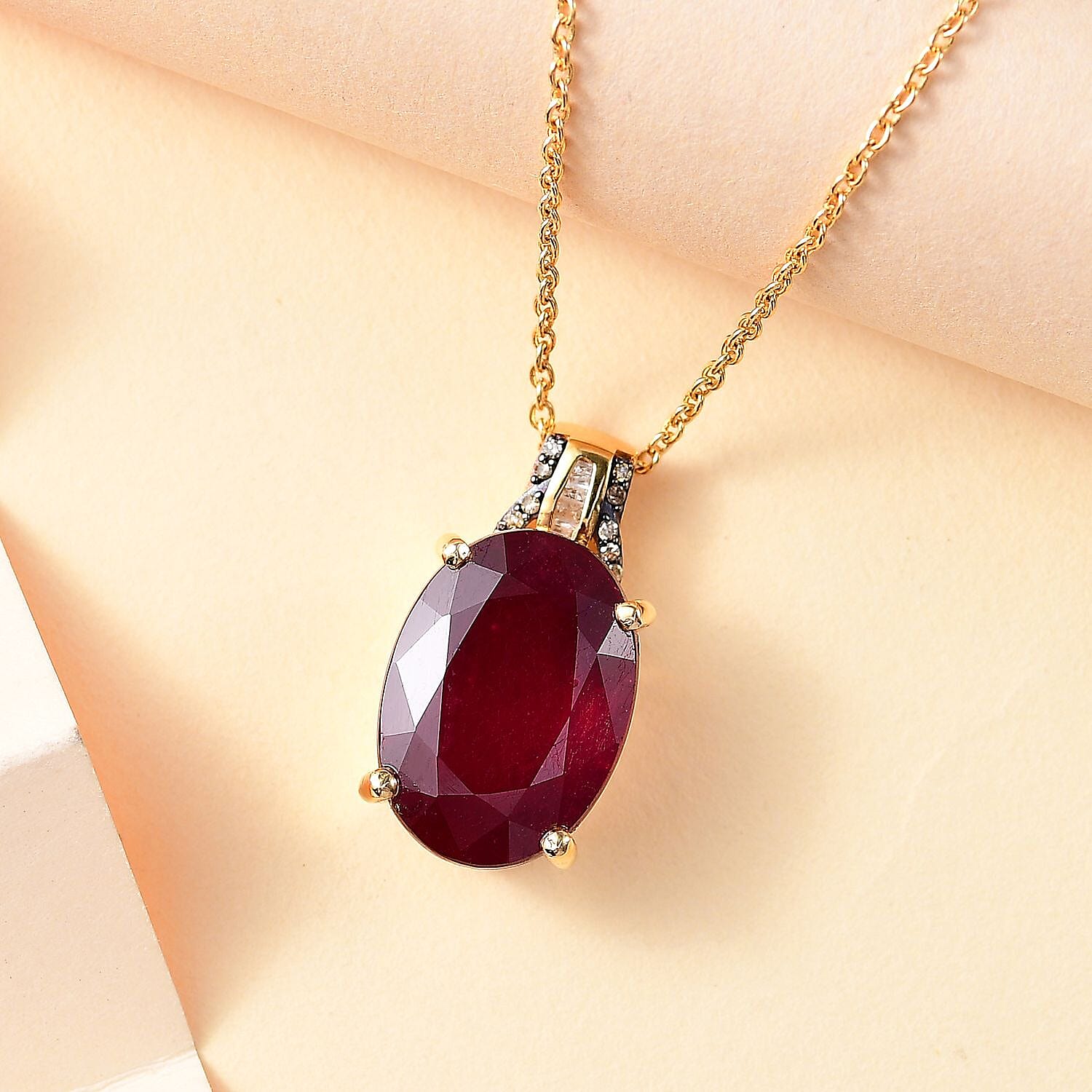 Niassa Ruby - Product card gallery slide 2 (10145560625435)