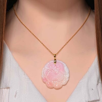 Pink Conch Shell Carved Phoenix Pendant 90.00 ctw Necklace in Vermeil YG Over Sterling Silver (20 Inches)