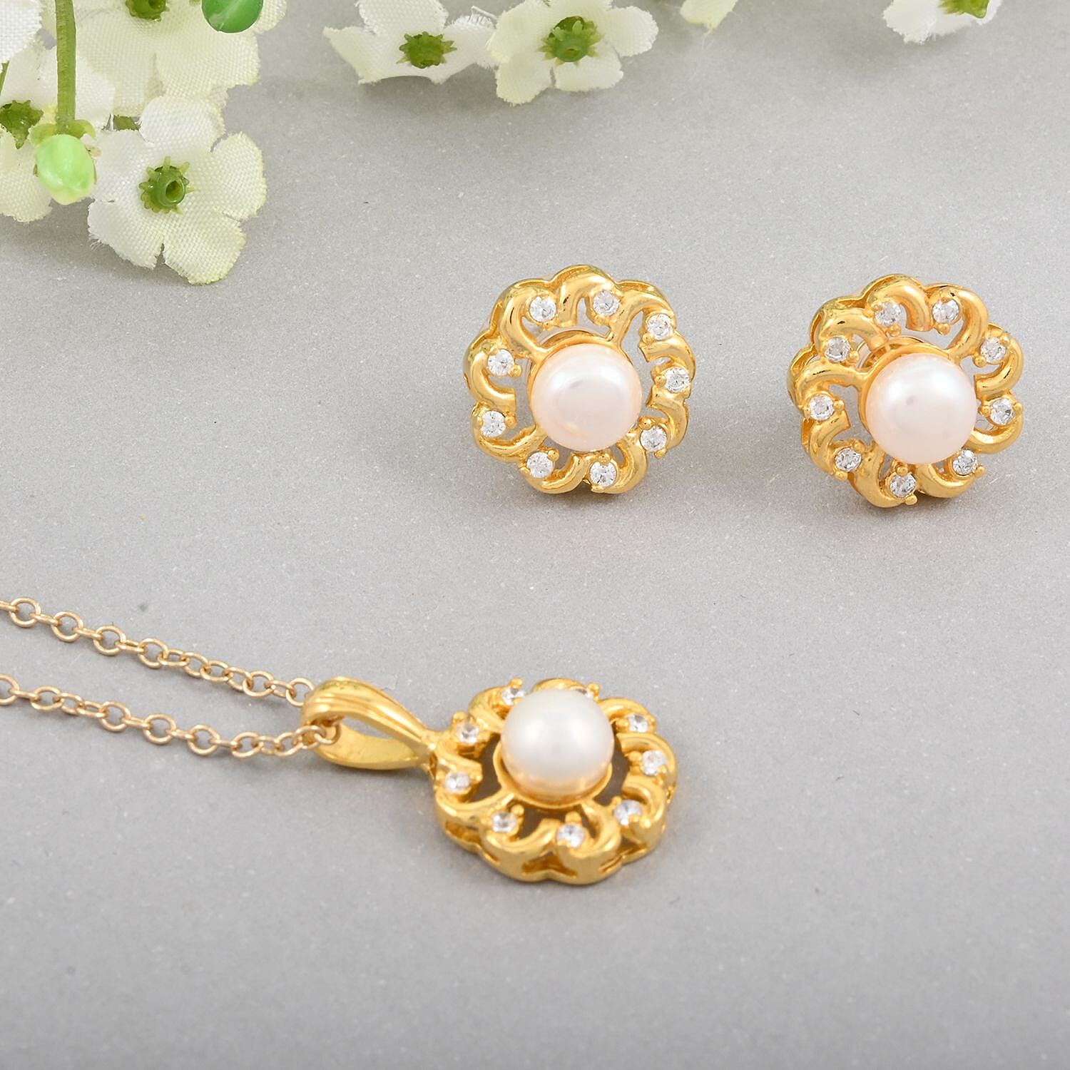 Freshwater Pearl and Simulated Diamond 5.65 ctw Earrings, Pendant Necklace in Goldtone 18 Inches