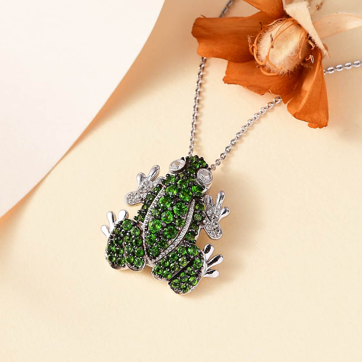 GP Trionfo Collection Chrome Diopside and White Zircon 1.75 ctw Frog Pendant Necklace in Rhodium Over Sterling Silver 20 Inches image number 1