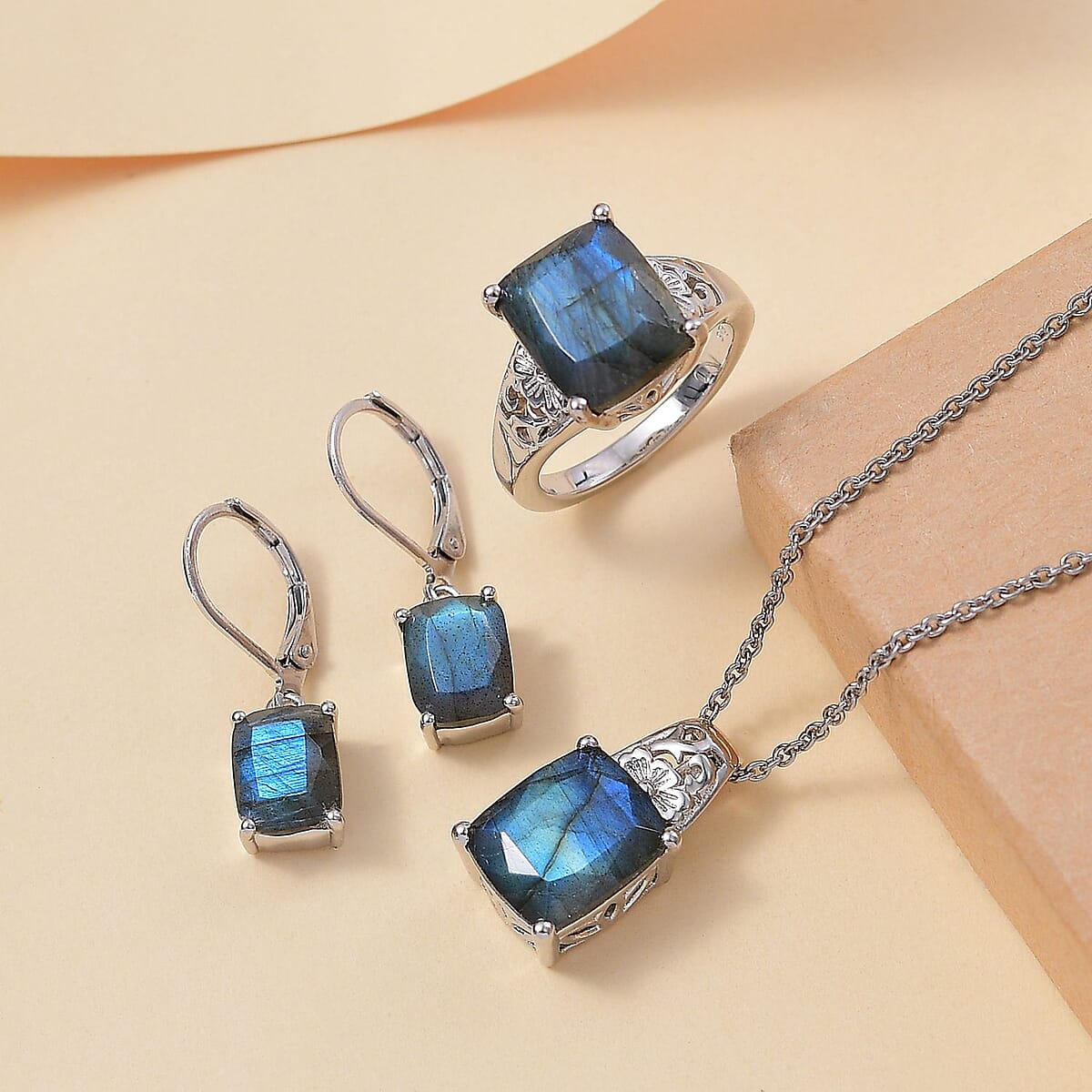 Karis Malagasy Labradorite 14.60 ctw Lever Back Earrings, Blooming Grace Ring (Size 9.0) and Pendant in Platinum Bond with Stainless Steel Necklace 20 Inches image number 1