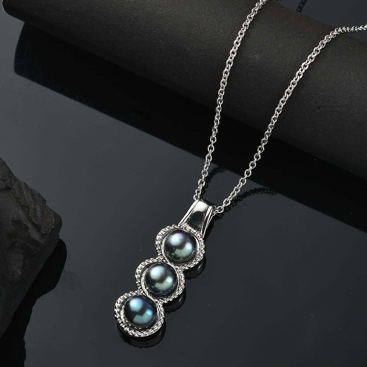 Karis Freshwater Peacock Pearl Pendant Necklace in Stainless Steel 20 Inches image number 1