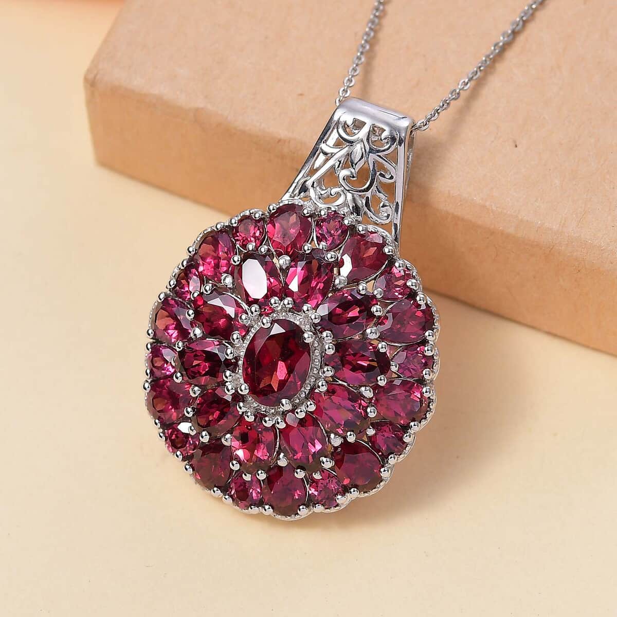 Tanzanian Wine Garnet 13.35 ctw Pendant Necklace in Rhodium Over Sterling Silver 20 Inches image number 1