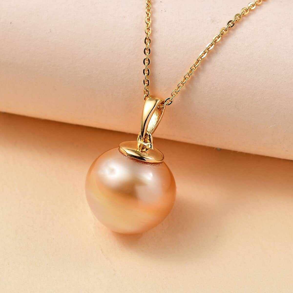 South Sea Golden Cultured Pearl Pendant Necklace in 18K Vermeil Yellow Gold Over Sterling Silver 20 Inches image number 1