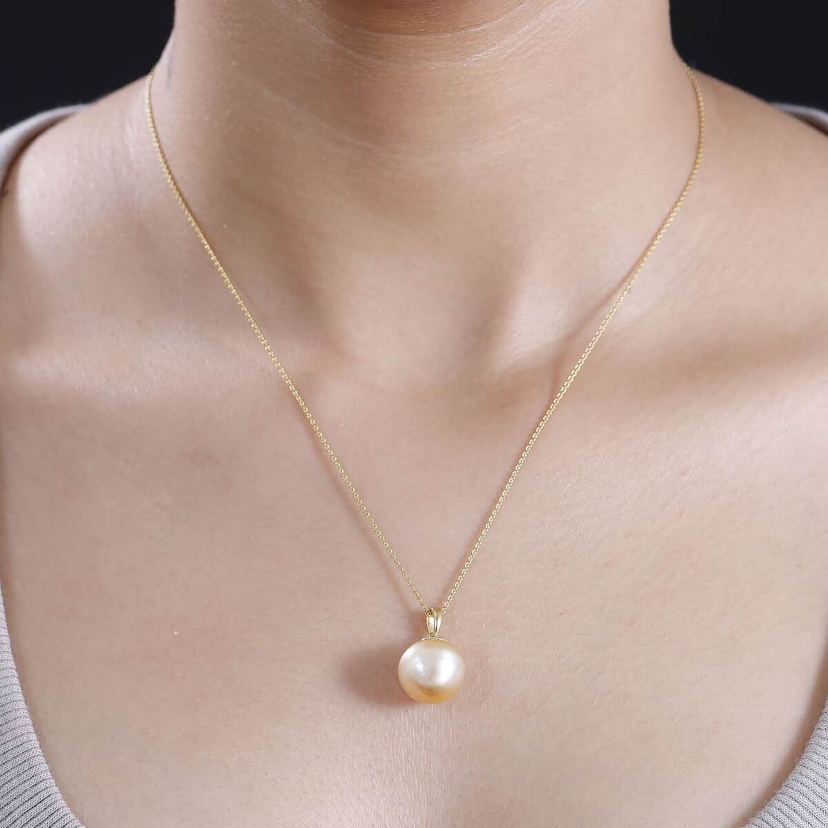 South Sea Golden Cultured Pearl Pendant Necklace in 18K Vermeil Yellow Gold Over Sterling Silver 20 Inches image number 2