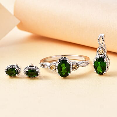 Chrome Diopside and Brazilian Citrine 2.25 ctw Love Infinity Ring (Size 7.00), Stud Earrings and Pendant in Rhodium Over Sterling Silver 
